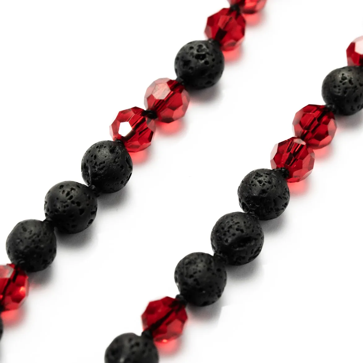 Буси з натурального каменю Lavart Beads Black/Red 3